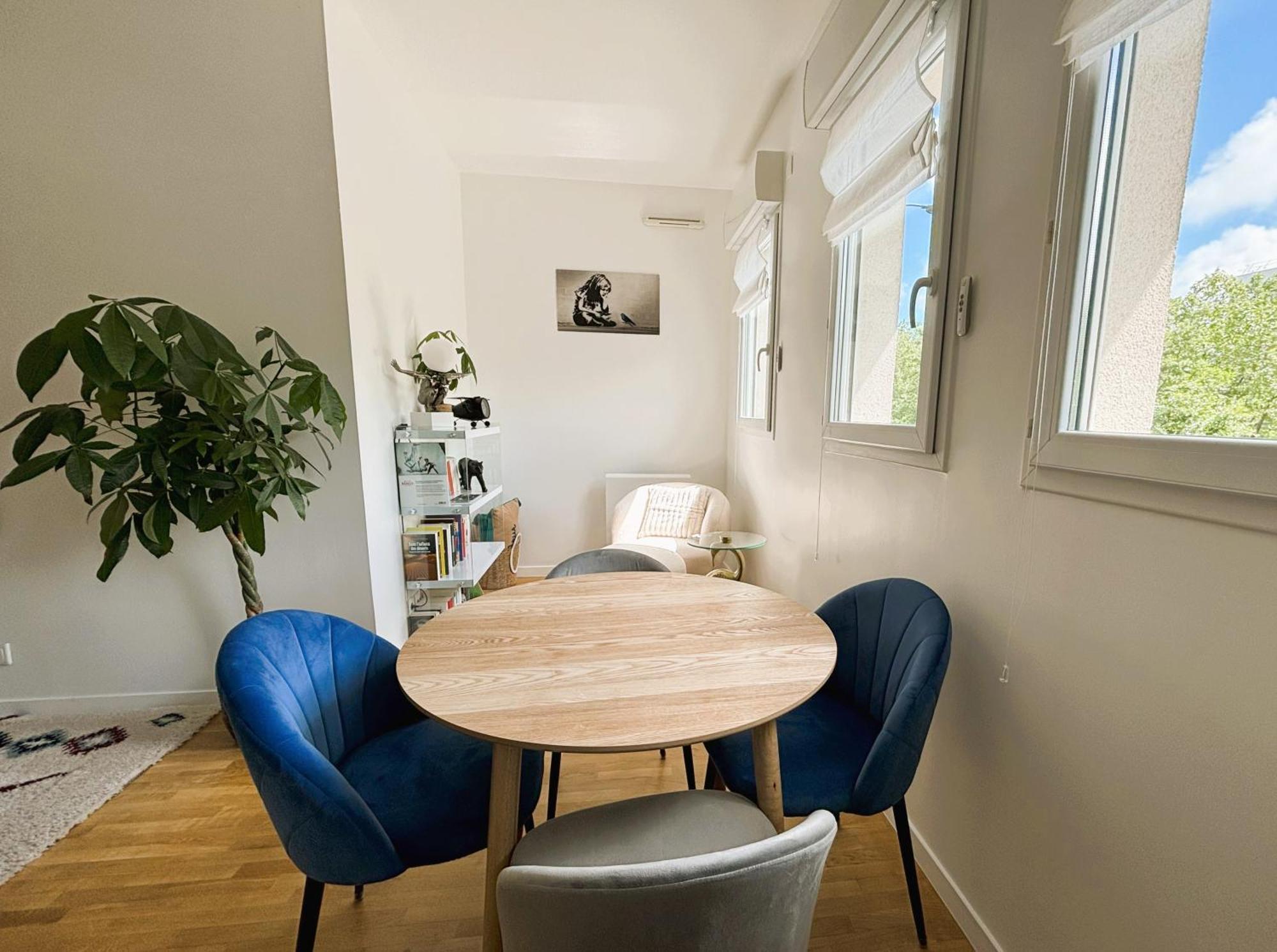 Le Boudoir - 2 Pieces Et Parking Le Plessis-Robinson